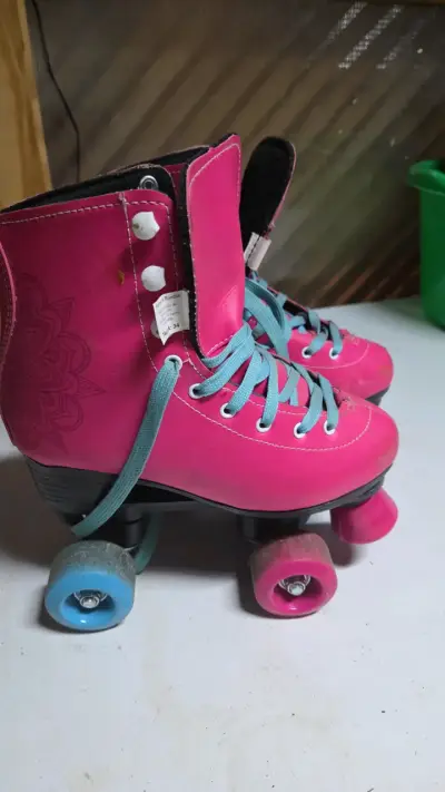 Patines de 4 ruedas rosados talla 34 - miniatura 1