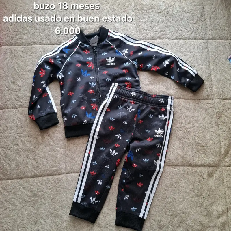 Conjunto buzo Adidas para bebé 18 meses