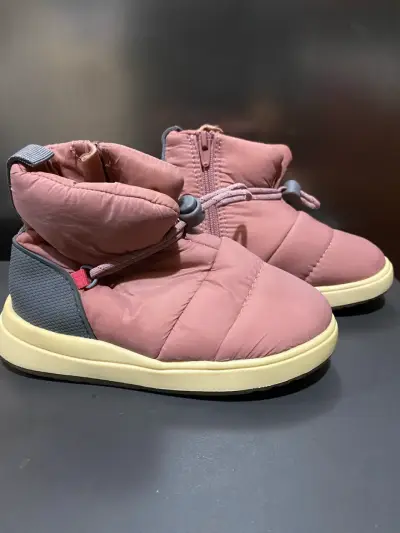 Botines impermeables Zara - miniatura 2