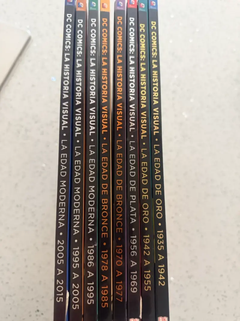 Colección de libros DC Comics La Historia Visual - 3