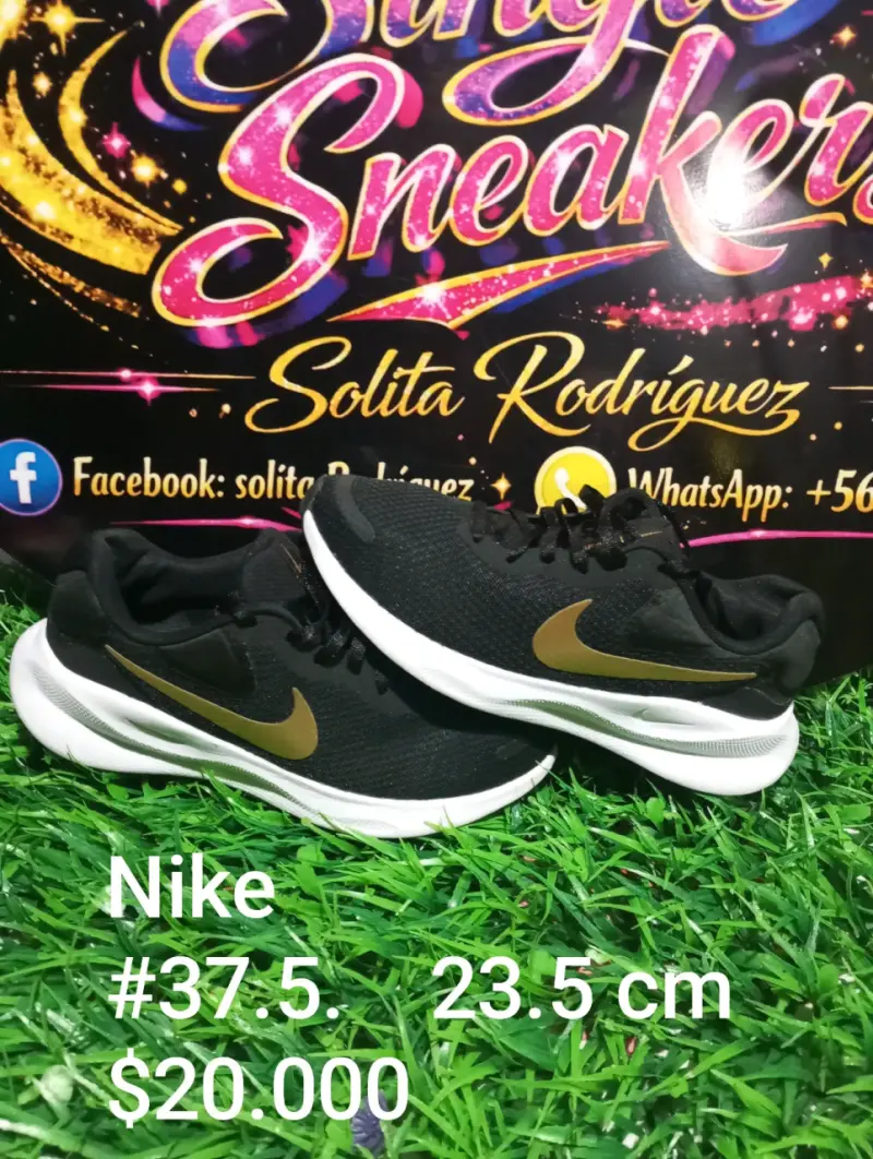 Zapatillas Nike negras talla 37.5