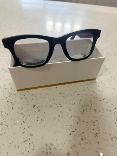 Gafas de Sol Inteligentes Negras - miniatura 1