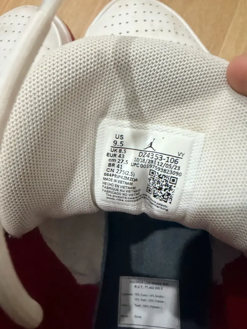 Zapatillas deportivas Nike Air blancas y rojas - 5