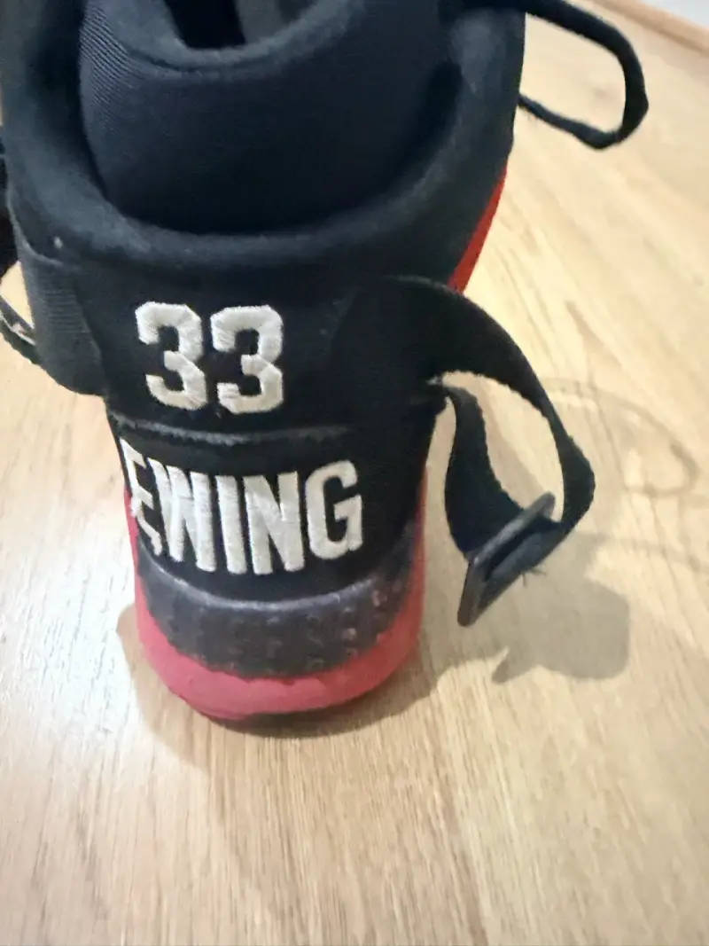 Zapatillas altas Ewing negras y rojas - 3