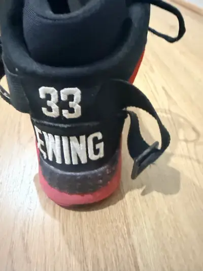 Zapatillas altas Ewing negras y rojas - miniatura 3