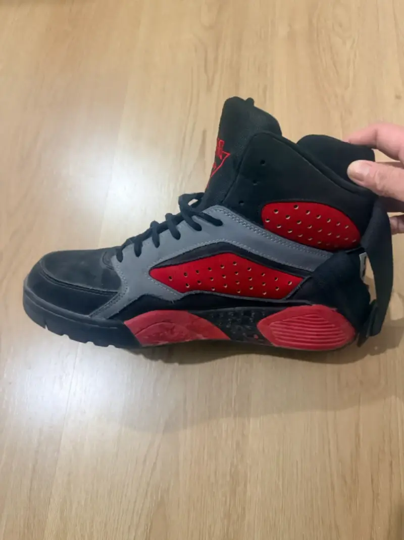Zapatillas altas Ewing negras y rojas - 5