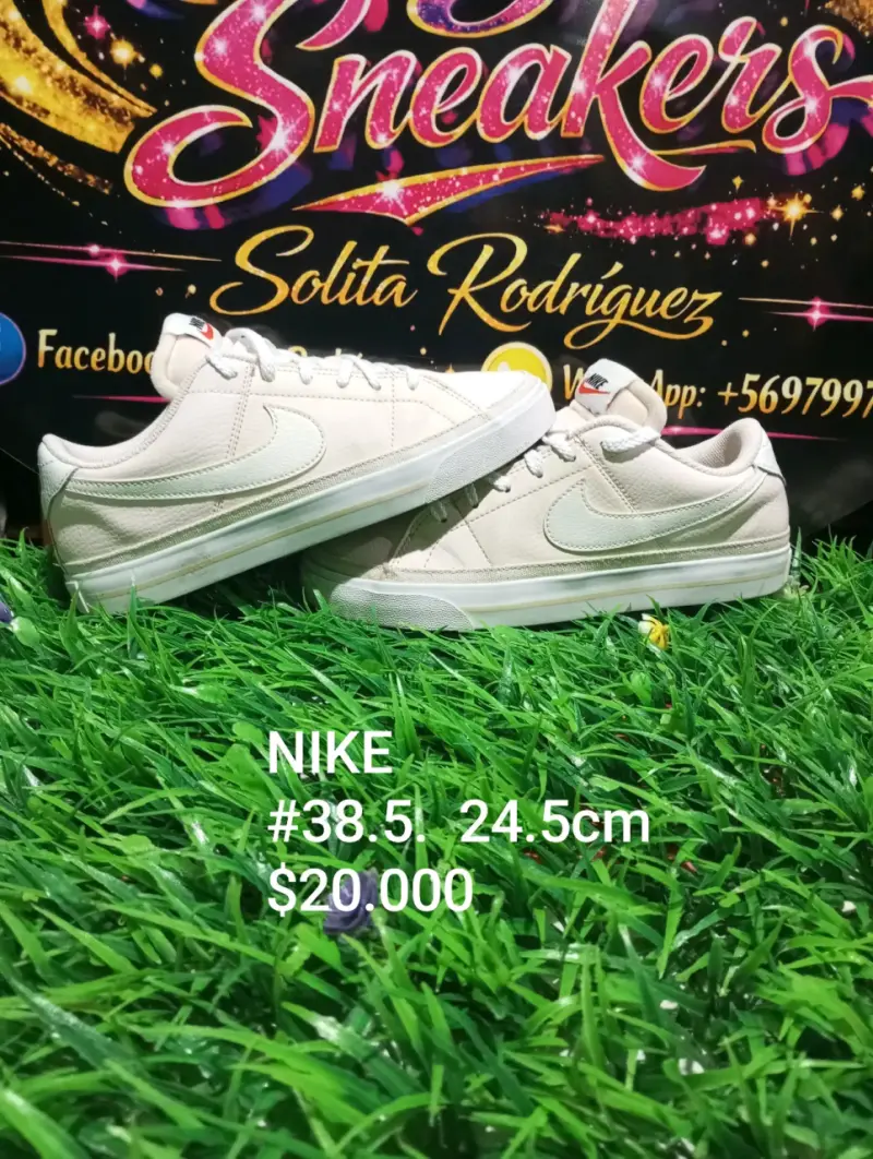 Zapatillas Nike blancas talla 38.5