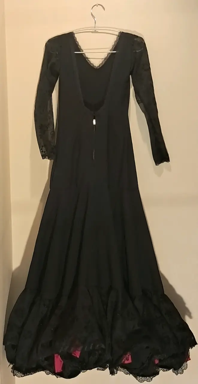 Vestido Flamenco largo negro con encaje elegante - 1