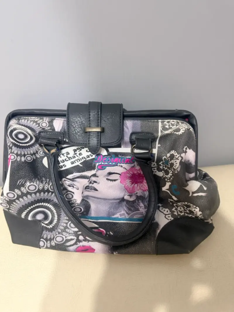 Bolso de mano Desigual con diseño artístico - 1
