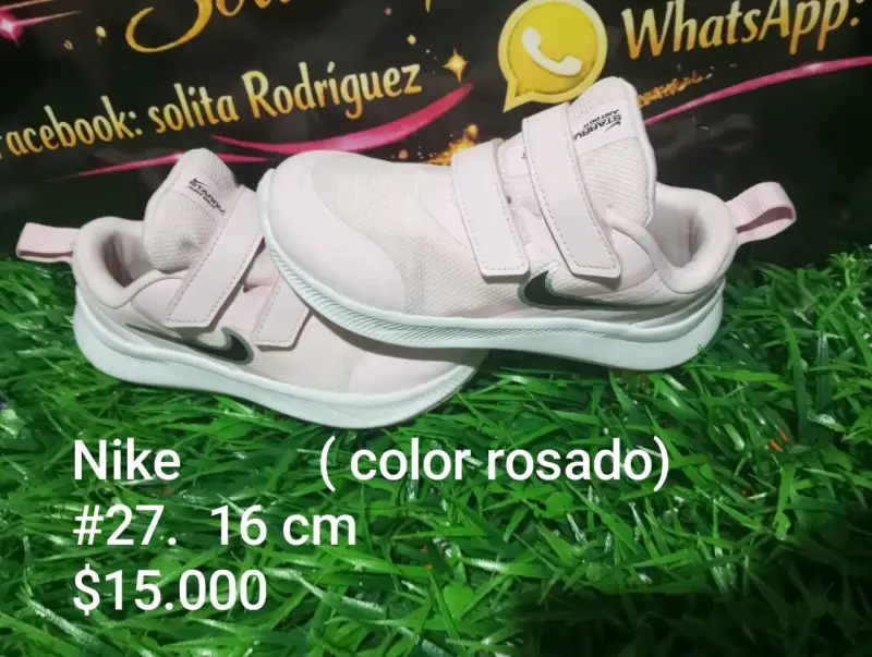 Zapatillas Nike rosadas para niños talla 27