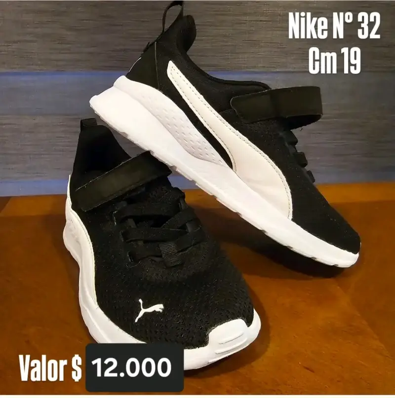 Zapatillas deportiva Puma para niños talla 32