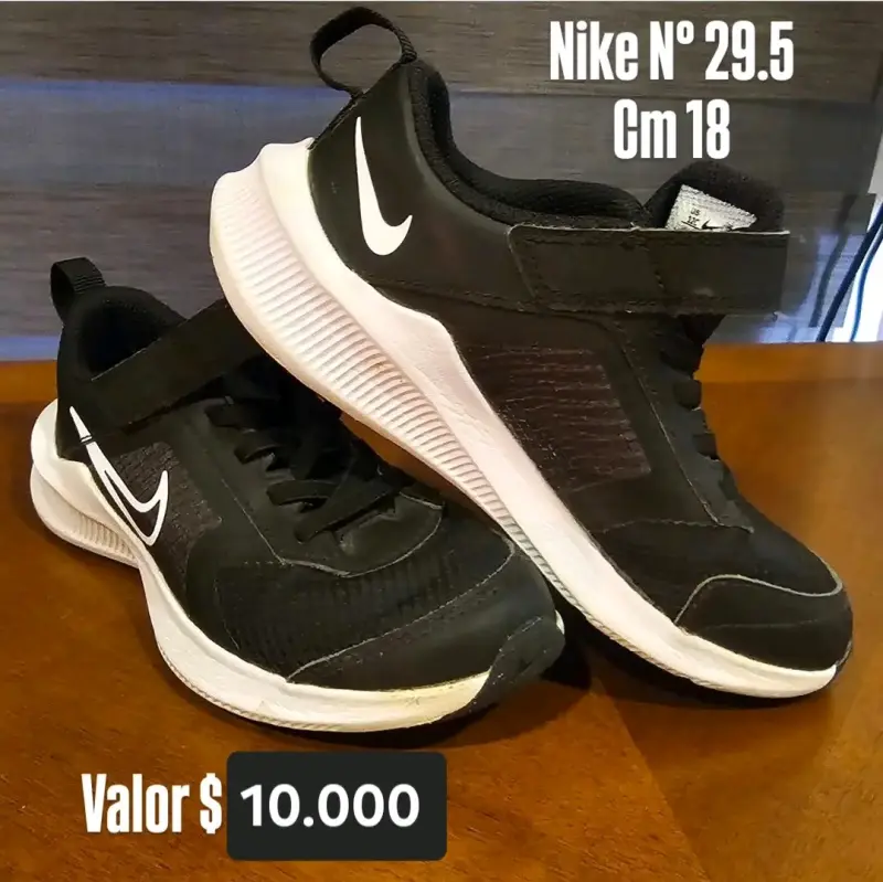 Zapatillas deportivas Nike negras talla 29.5