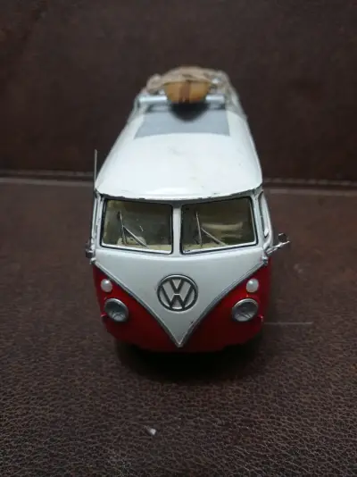 combi a escala de clásica - miniatura 5