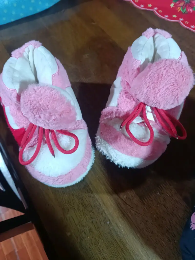 Abrigo de niña con capucha y diseño de gato - 1