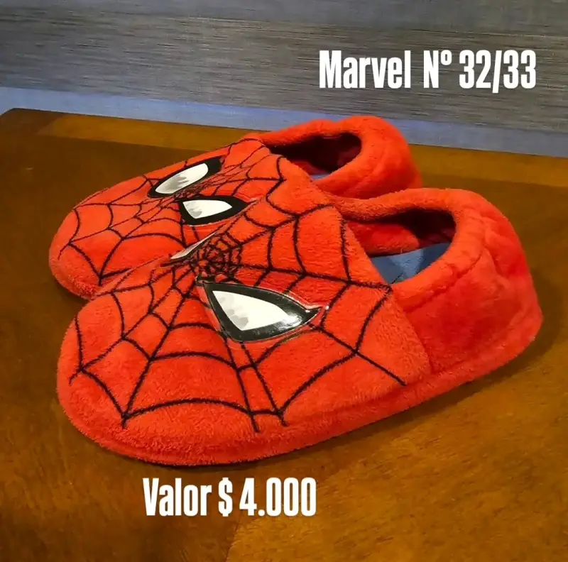 Pantuflas Marvel Spiderman Talla 32/33