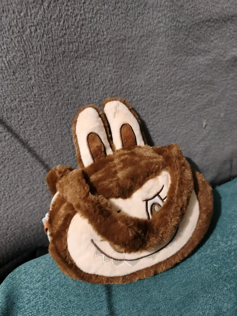 Bolso peq de felpa con diseño de Labubu - 2