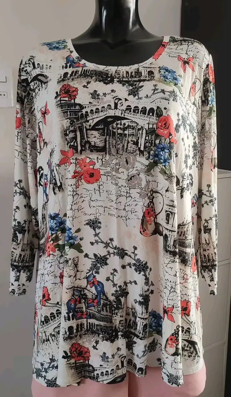 Blusa estampada floral de manga larga - 1