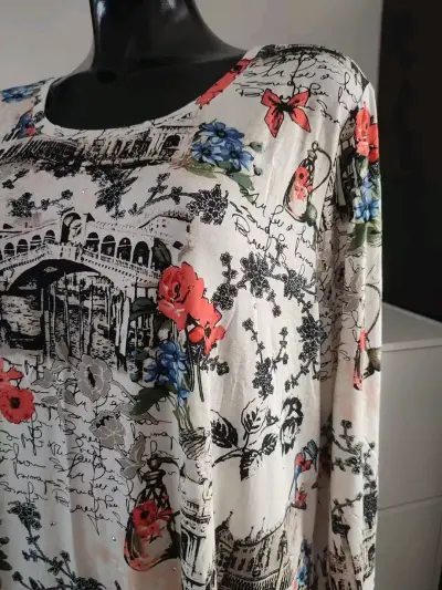Blusa estampada floral de manga larga - miniatura 2