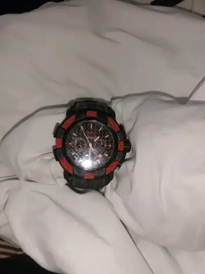 Reloj Invicta Bolt 23869 Negro y Rojo - miniatura 8