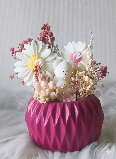 Arreglo Floral Decorativo con Oso y Flores Secas - miniatura 4