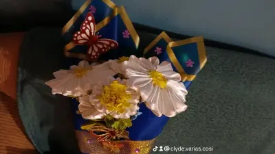 Ramo de flores mediano artificiales varias - miniatura 4