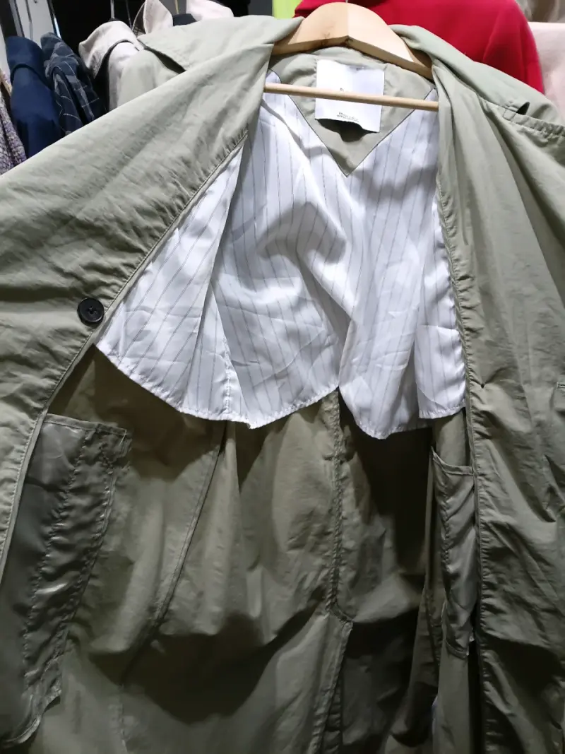 Abrigo verde claro Bershka talla XS - 3