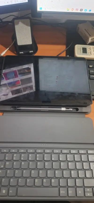 Tablet Lenovo Tab K11 con teclado - miniatura 4