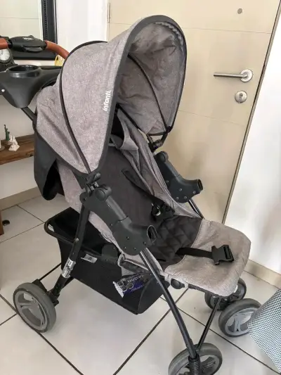 Coche de bebé Infanti con silla de auto - miniatura 1