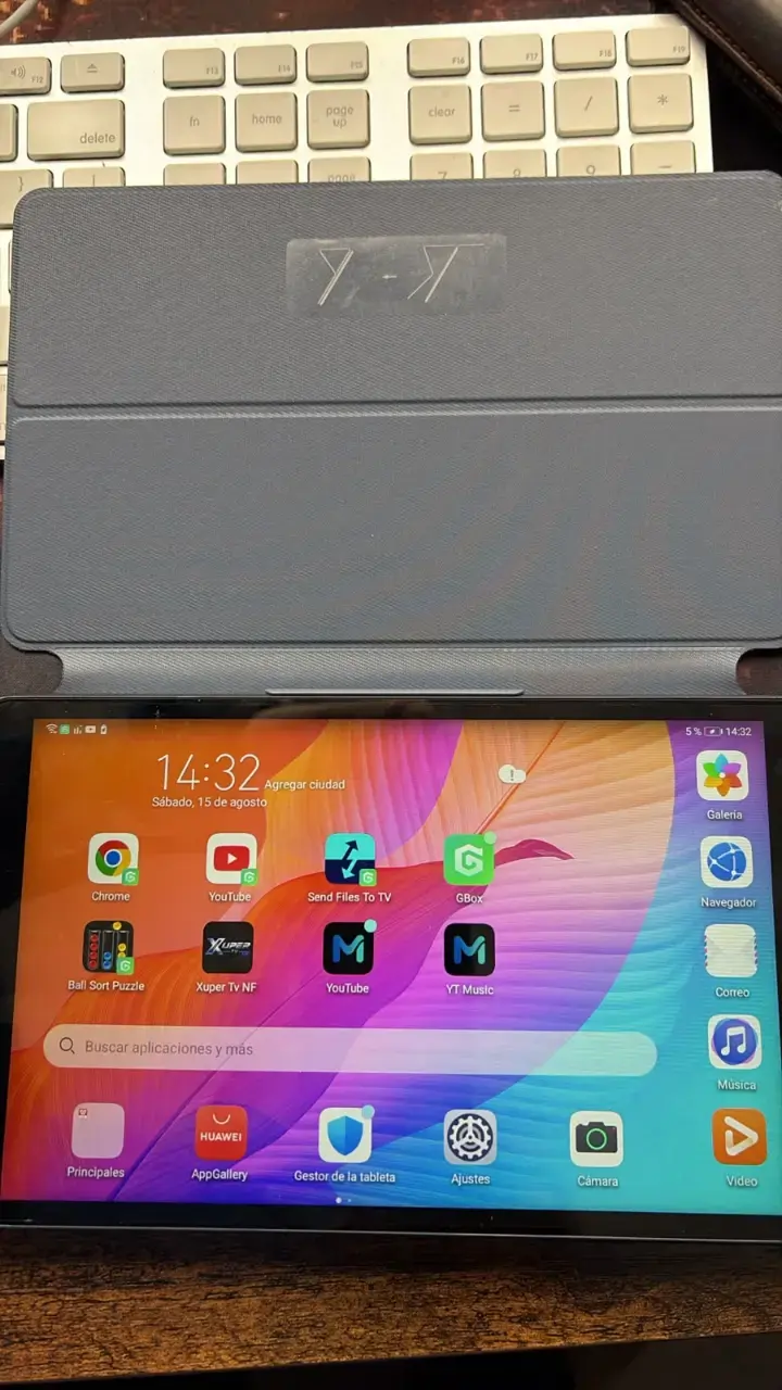 Tablet Huawei Mate Pad 8,con funda protectora azul - 1
