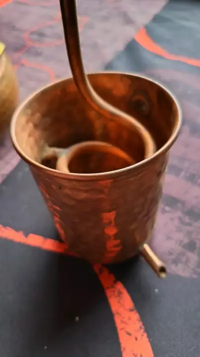 Alambique de cobre con termómetro para destilación - miniatura 3