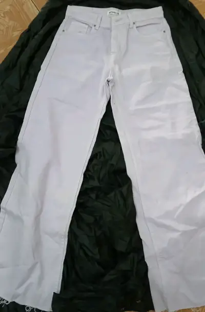 Pantalones blancos Opposite talla 38 - miniatura 1