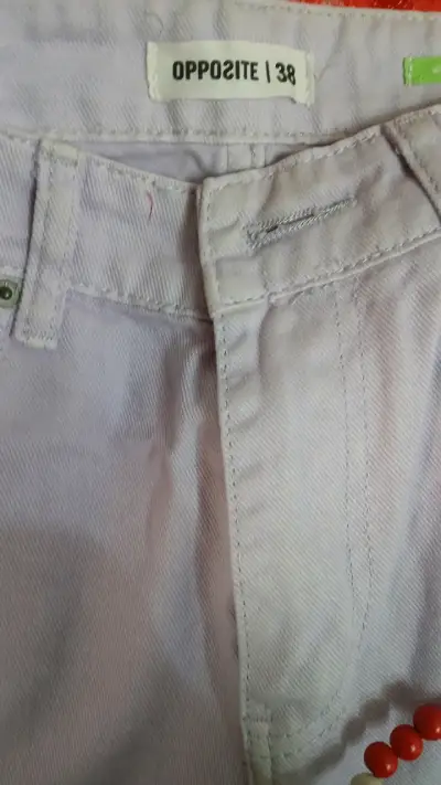 Pantalones blancos Opposite talla 38 - miniatura 3