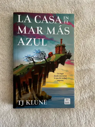 La Casa en el Mar Más Azul - miniatura 1