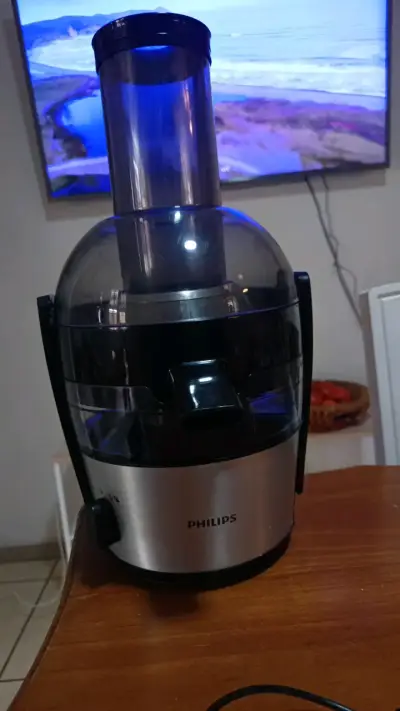 Extractor de Jugo Philips Negro Compacto - miniatura 3