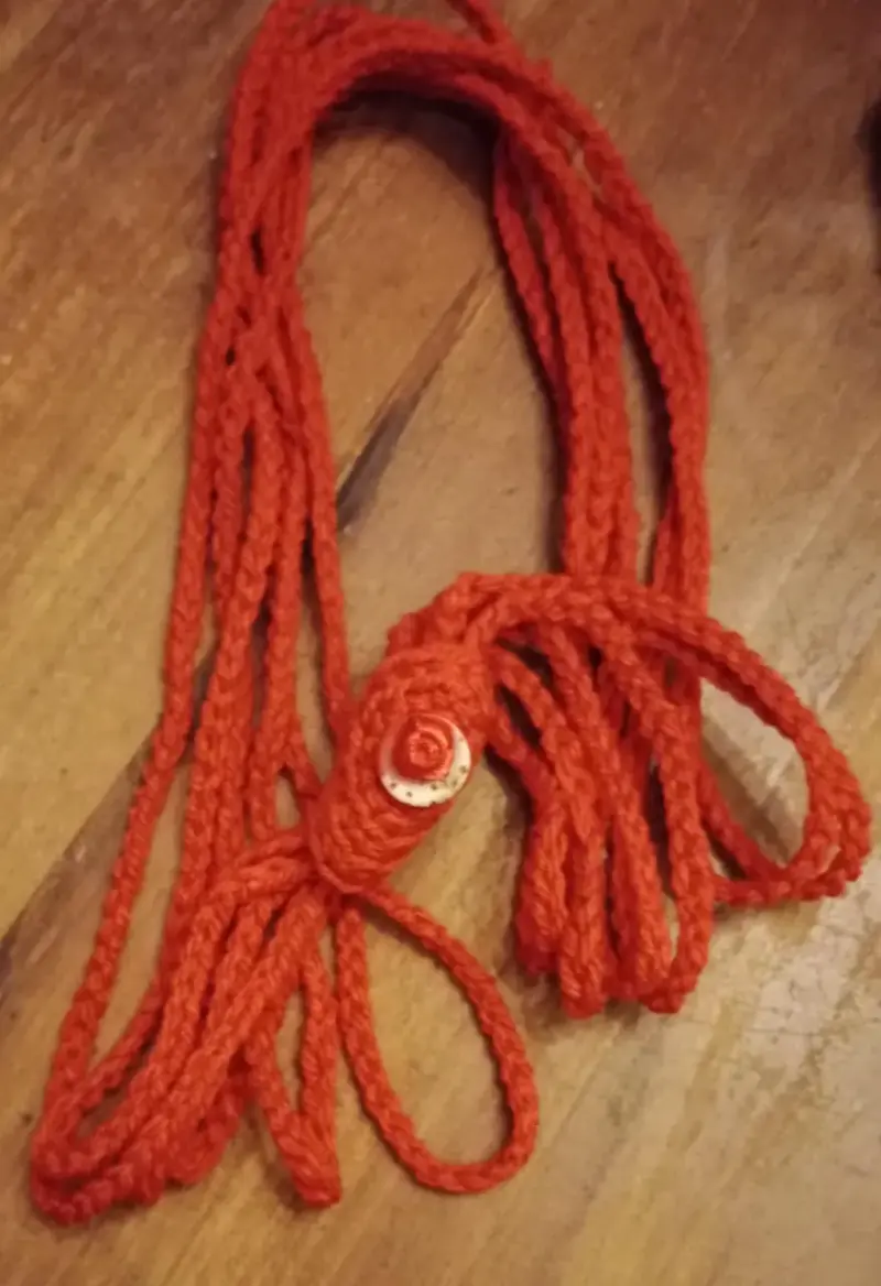 Collar de lana tejido a Crochet Rojo - 2