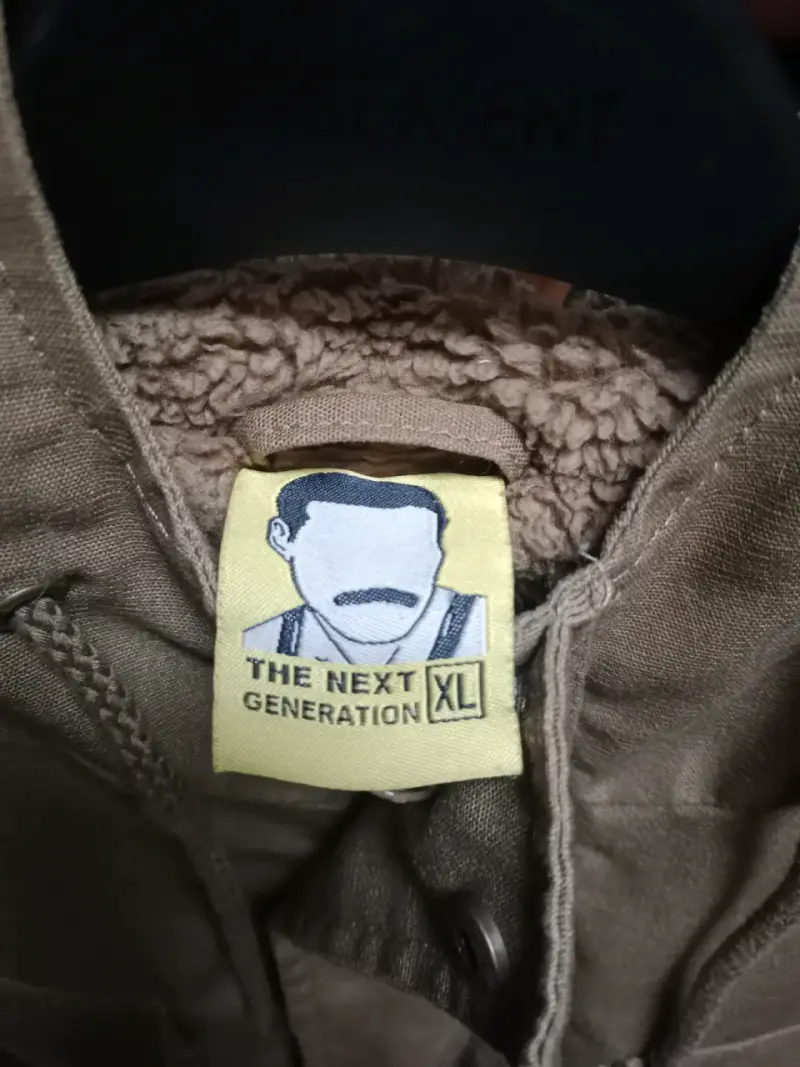 Parka marrón con capucha y forro XL - 3