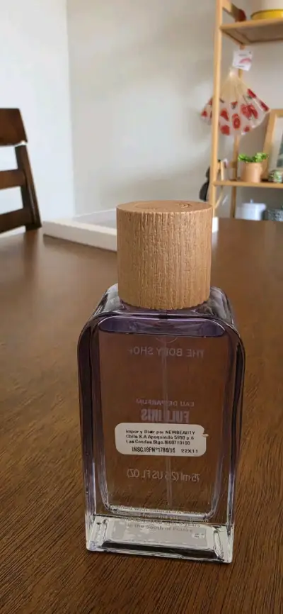 Perfume Eau de Parfum Full Iris The Body Shop - miniatura 1