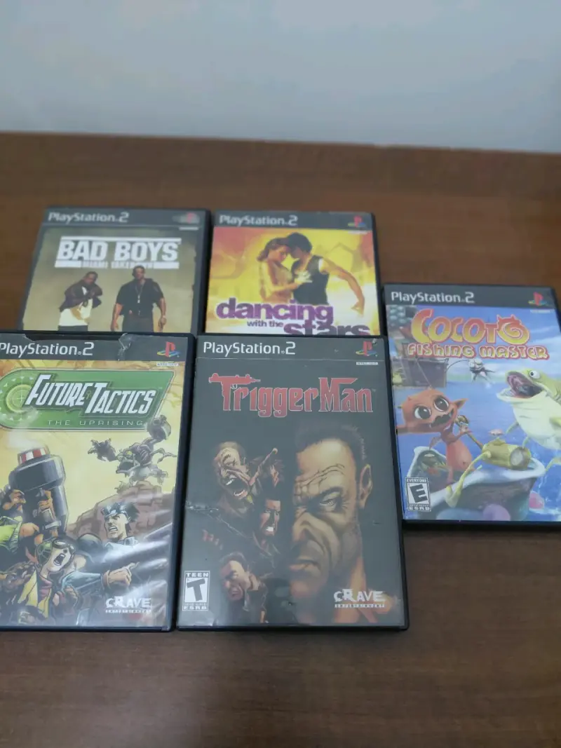 Lote de Juegos PlayStation 2 con Manuales - 1