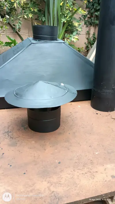 Campana extractora de humo negra para quincho - miniatura 4
