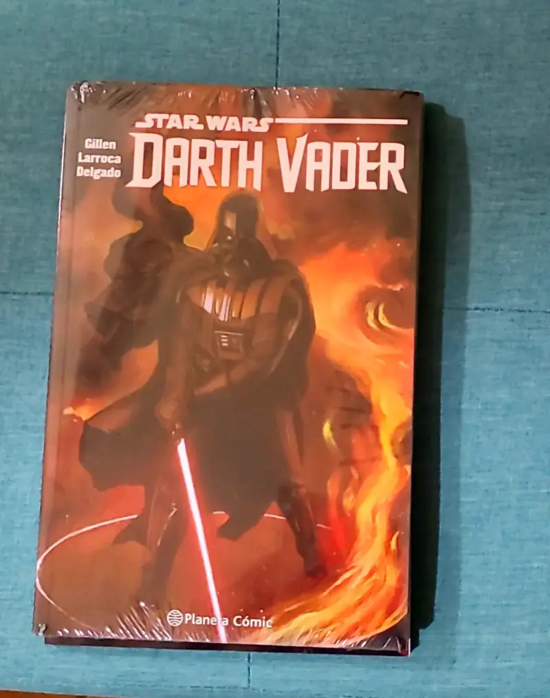 Cómic Star Wars Darth Vader Planeta Cómic - 1