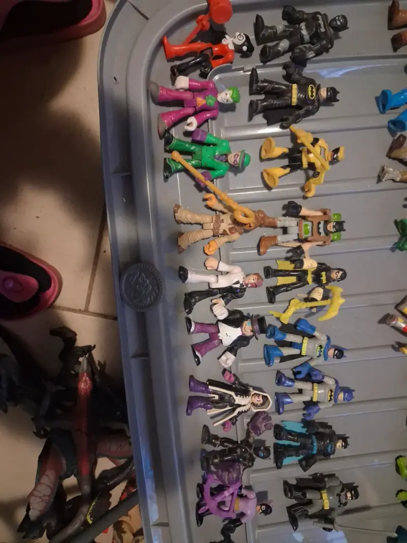 Lote de figuras de acción de Star Wars y superhéroes - 3