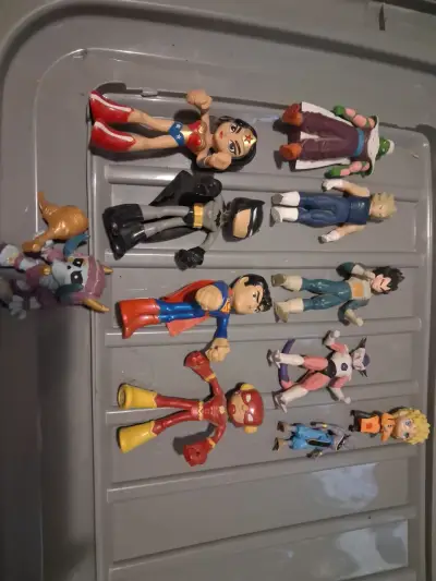 Lote de figuras de acción de Star Wars y superhéroes - miniatura 6