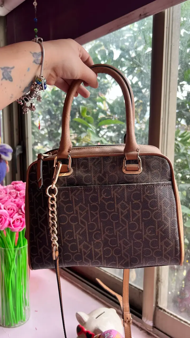Cartera Calvin Klein - 2
