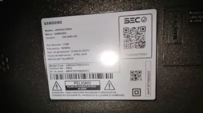 Televisor Samsung Smart TV 43 pulgadas 4K - miniatura 2