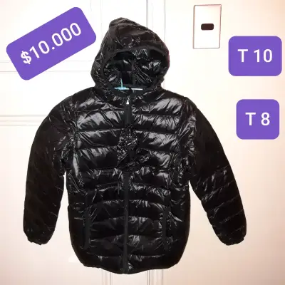 Chaqueta infantil con capucha y diseño de personaje - miniatura 2