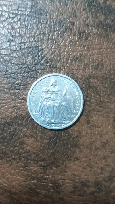 Monedas antiguas de colección Francia y Papua Nueva Guinea - miniatura 1