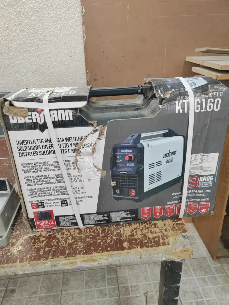 Soldadora Inverter Ubermann KTG160 Portátil