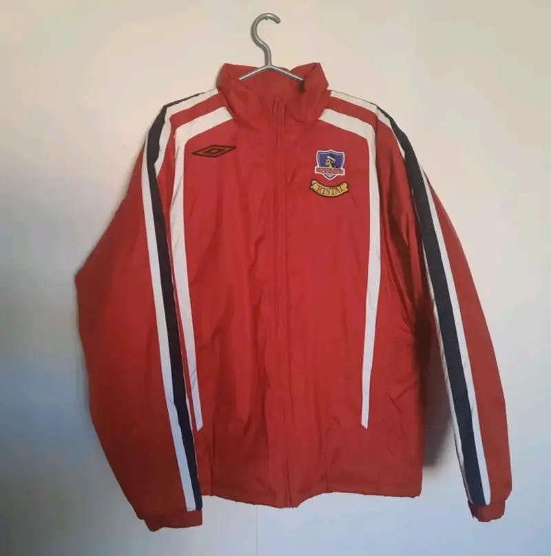 Chaqueta Roja Umbro Colo-Colo Oficial - 1