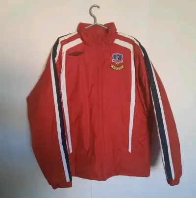 Chaqueta Roja Umbro Colo-Colo Oficial - miniatura 1
