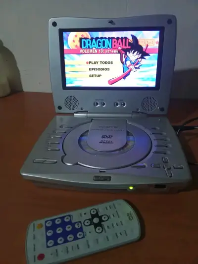 Reproductor de DVD portátil Kioto con pantalla giratoria - miniatura 3